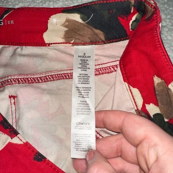 Chicos Women’s Platinum Jegging Pants Red Tan Floral Pattern Size 2 (Womens Size - Picture 8 of 12